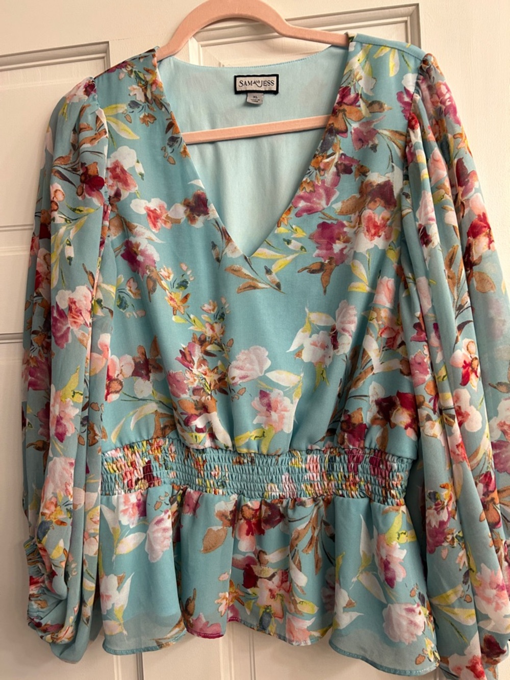SAM&JESS Floral Peplum V-Neck Blouse in Aqua
